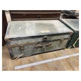 Wood/Metal Trunk w/Tray 30"L x 16"W x 12"H