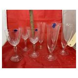 7 Pcs - Stemware