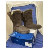 Pop Ladies Boot Sz 10M - NEW