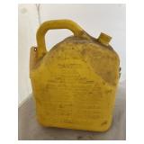 Plastic Diesel Jug 5 Gal no lid