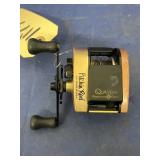 Quantum 441 Fishing Reel
