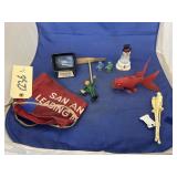 Snowman Snow Glove - Newspaper Apron