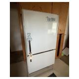 Vintage Frigidaire Refrigerator/Freezer