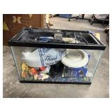 Fish Tank w/Accs 20"L x 10"W x 12"H