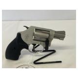 Smith & Wesson - Model - 637-2 Air Weight