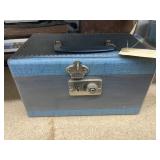Storage Case w/Costume Jewelry - Old Checks