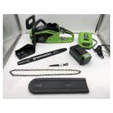 Greenworks 40V 14" Cordless Chainsaw, Battery & C