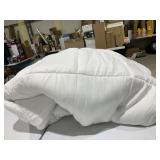 King Size Comforter, White