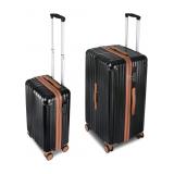 WireHot 2 Pc Luggage Set, 20" Carry On and 28" S