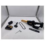 Yardworks 20V Cordless 6" Mini Saw - Battery & Ch