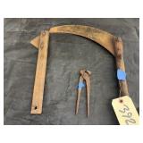 Vintage Hand Held Scythe - Saw - Mini Tools