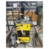 Napa 230 Amp Arc Welder w/Leads