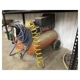 Craftsman 20 Gal 5hp Air Compressor w/Hoses