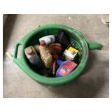 Oil Pan w/Oils - Funnels