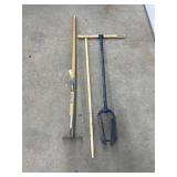 Hoe - Wooden Handle - Manual Auger/Digger