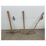 Weed Whacker - Pick Axe - Grubber