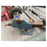 Vise 4-1/2"