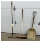 Plastic Scoop Shovel - Broom & Rake