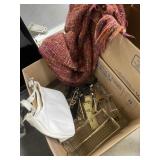 Various Sized Easels - Wire Racks & More