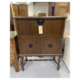 3-Door Cabinet 32"L x 17"W x 41"H