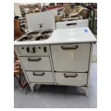 Magic Chef American Stove Vintage Propane