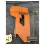 Pneumatic Nailer