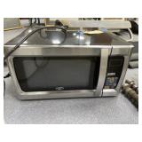 Oster Microwave Oven