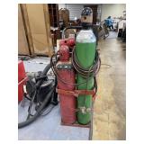 Welding Bottles on Cart w/Victor Gauges Hoses