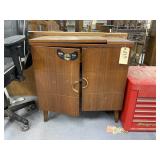 Pfaff Sewing Machine in Cabinet