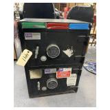 Digital Safe20"L x 15"W x 28"H - Locked