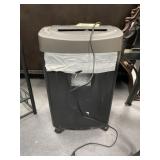 Royal MC14MX Paper Shredder