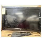 LG Flat Screen TV 32"