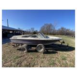 1985 Winns 15ft Boat w/Trailer