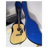 Yamaha FG335 6-String Acoustic Guitar w/Case