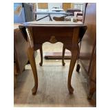 Small Drop Leaf Table 24x33x24