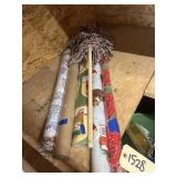 6pc - Christmas Wrapping Paper - Duster