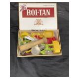 Roi-Tan Cigar Box w/Kitchen Utensils