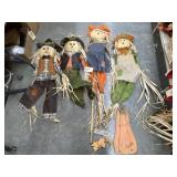4 Scarecrows