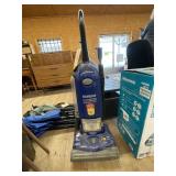 Eureka The Boss Smart Vac