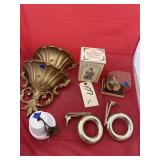 Christmas Figurines - Wall Sconces & Home Dï¿½cor