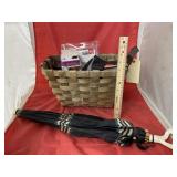 Basket w/Umbrella - Puzzle - Hats & More