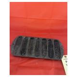 Classic Cast Iron Cornbread Pan