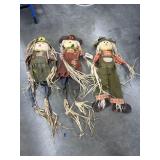 3 Scarecrows