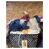 Plastic Bin w/Towels - Uncle Sam Dï¿½cor