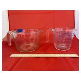 2pc - Pyrex Glass Measuring Cups - Glass Measuring
