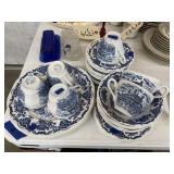 Royal Homes of Britain Tea Cups - Plates & Bowls
