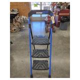 Kobalt Step Ladder 29 1/2 in Tall