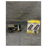 Universal Socket - NIB & 2 Mini Flashlights