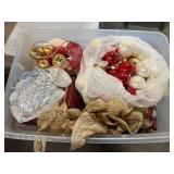 Tote w/Christmas Ornaments