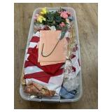 Under the Bed Tote w/Fabric & Dï¿½cor